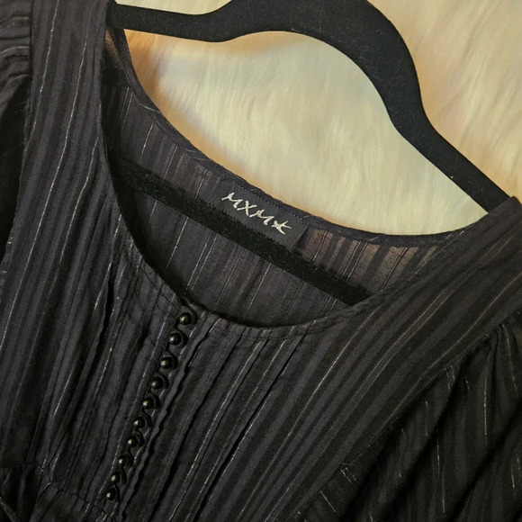 MXMK Black & Silver Pinstriped Tunic (NWOT) - Picture 5 of 6